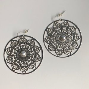 BOGO silver earrings with pearl
